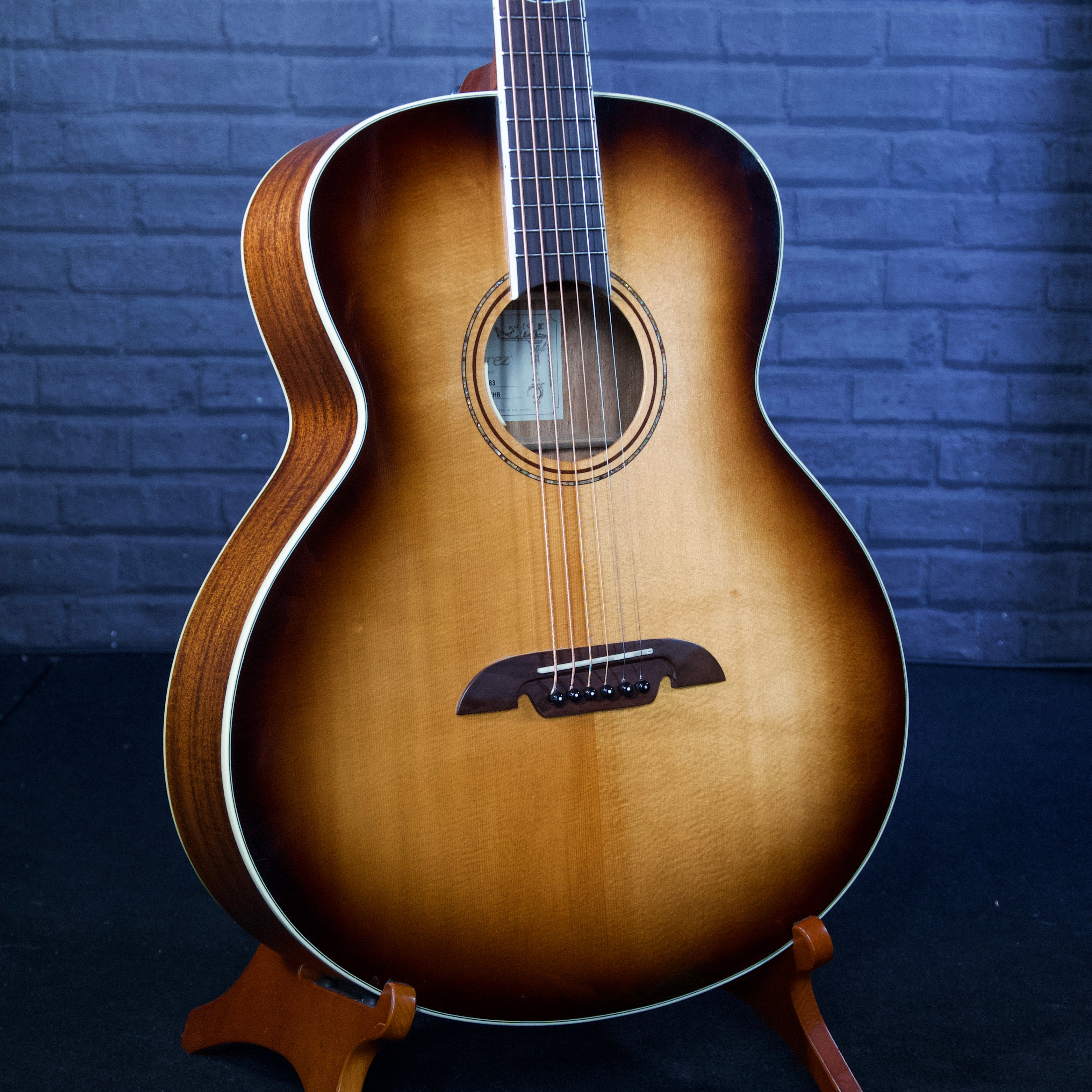 Alvarez ABT610E Baritone Acoustic/Electric Guitar [PRE-OWNED]